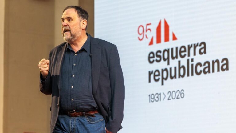 Junqueras insta a sus cargos locales a salir a las calles ante una extrema derecha que “amenaza” el estado del bienestar