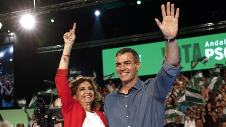 Sánchez pide que los electores andaluces que le votan en las generales apoyen ahora a Montero