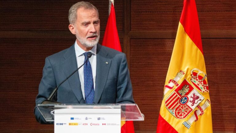El Rey presenta a España como un país fiable en “tiempos de incertidumbre y aguas turbulentas”