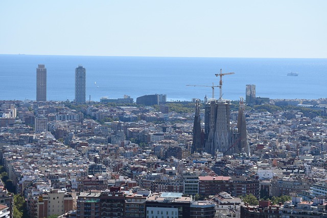 jorge22gil-barcelona-4724397_640