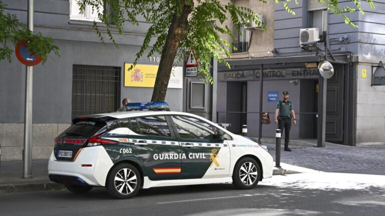 Un general denuncia presiones a la UCO para no ser “proactiva” en las investigaciones al PSOE