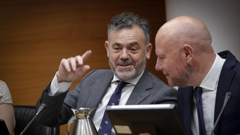 El Consell pide sacar de “la disputa política” a la AVL tras revelar Vox un pacto para recortar su presupuesto