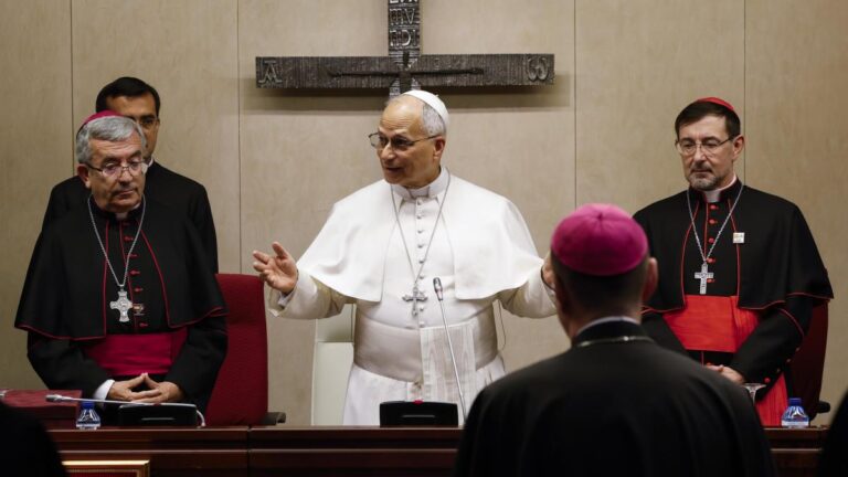 El Papa califica los abusos de “plaga” y pide “caminos reales de sanación”