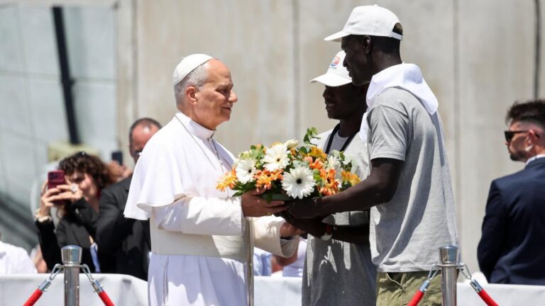 El Papa reprende a Europa con severidad desde Canarias por la tragedia migratoria