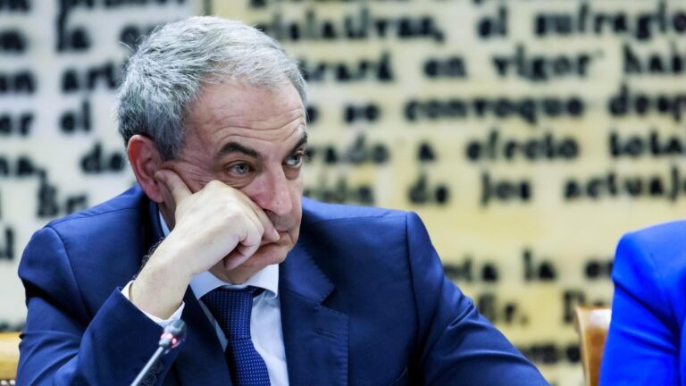 Zapatero pide al juez aplazar sus explicaciones sobre el origen de las joyas incautadas en su despacho