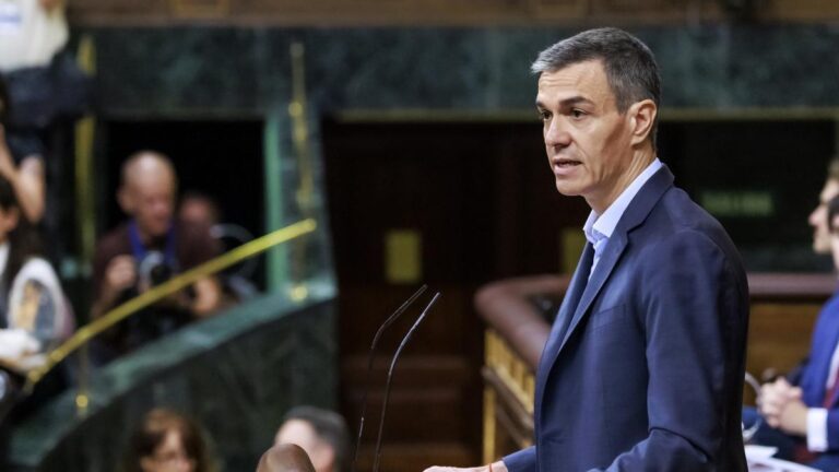 Sánchez no se rinde y salta al ataque