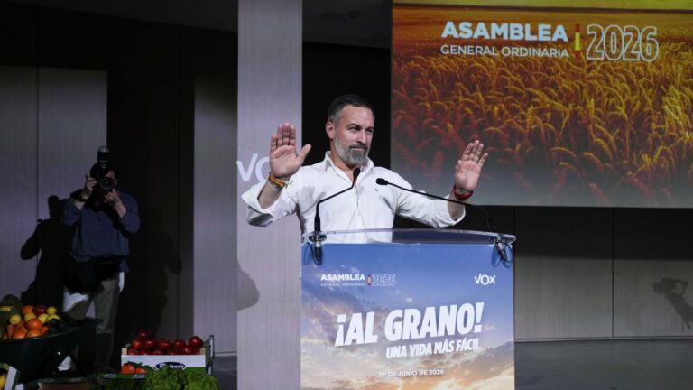 Abascal pide “respeto” al PP, pero avisa que Vox tendrá “valentía” para salir de los gobiernos ante incumplimientos