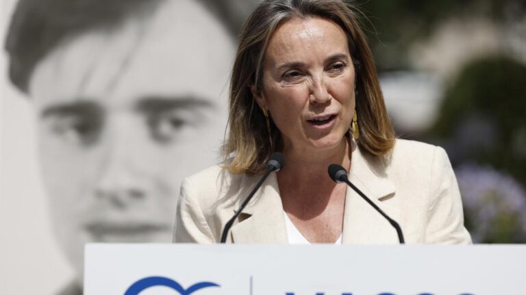 El PP cierra filas con Feijóo en su estrategia de confrontar con Vox en su terreno