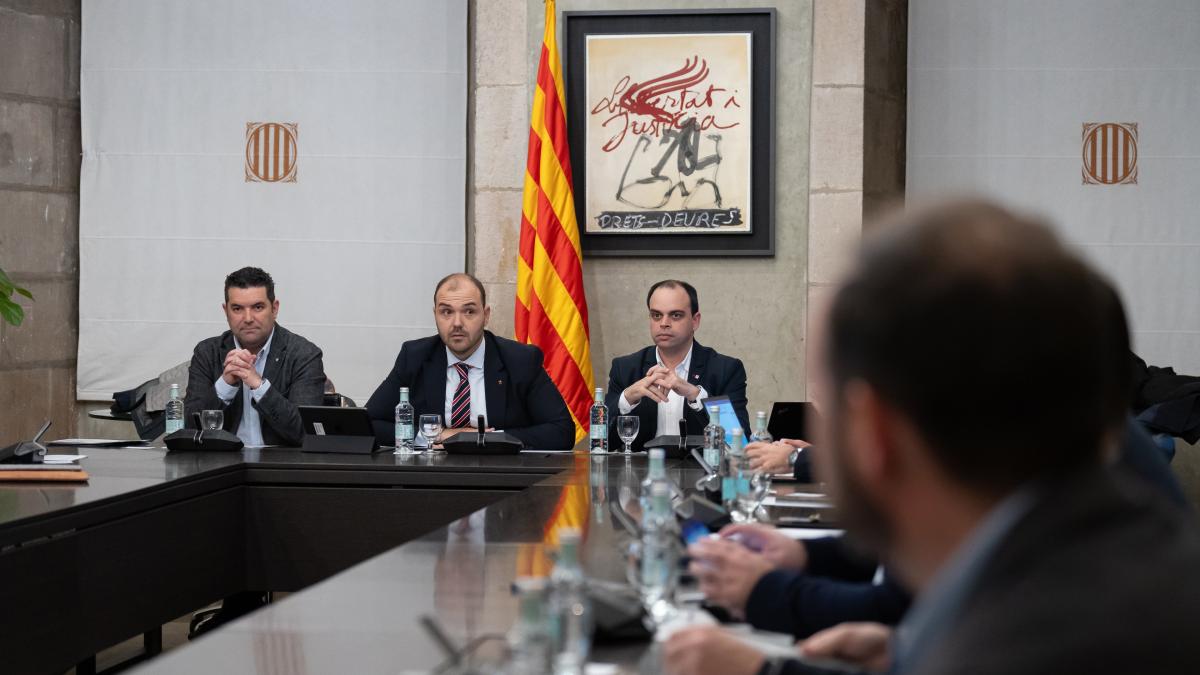 Más de 740 municipios catalanes se suman al canal directo con operadoras de telefonía