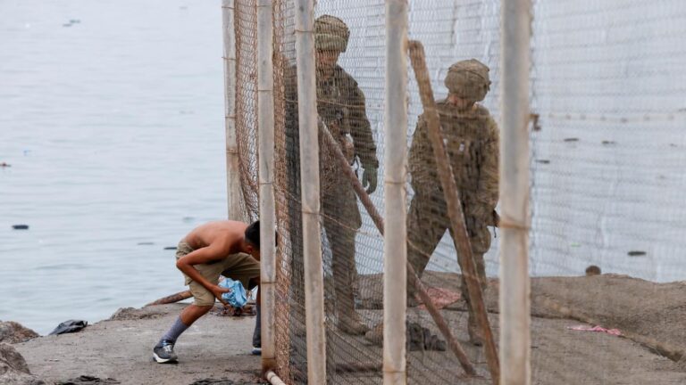 Última hora de la crisis migratoria en Ceuta | La mayoría de los migrantes ya han vuelto a Marruecos, hoy en directo