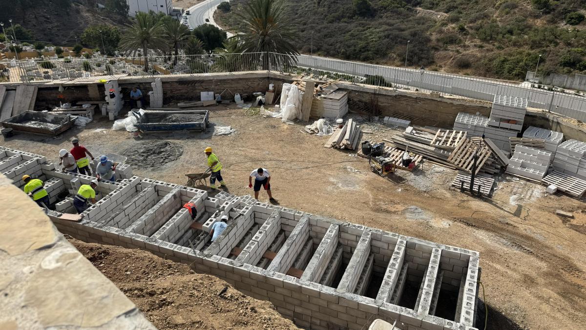 Nichos de hormigón para los cadáveres recuperados en Ceuta que nadie reclamará