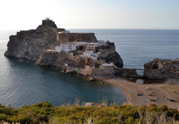 El Peñón de Vélez de la Gomera, la microfrontera inesperada