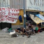La doble cara de la crisis en Ceuta: inmigrantes enfermos en la calle y camas hospitalarias libres