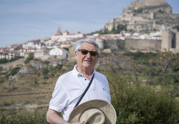 Manuel Milián Mestre: “Feijóo debería continuar en Catalunya la ‘liaison’ que hubo entre Pujol y Fraga”