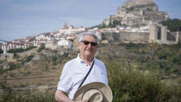 Manuel Milián Mestre: “Feijóo debería continuar en Catalunya la ‘liaison’ que hubo entre Pujol y Fraga”