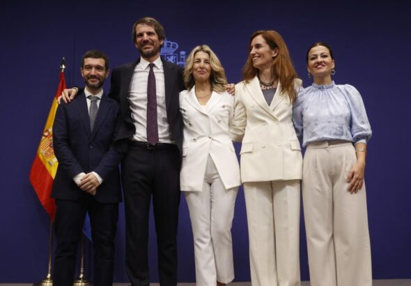 La crisis de Ceuta retrasa el urgente rearme de Sumar y le separa del PSOE