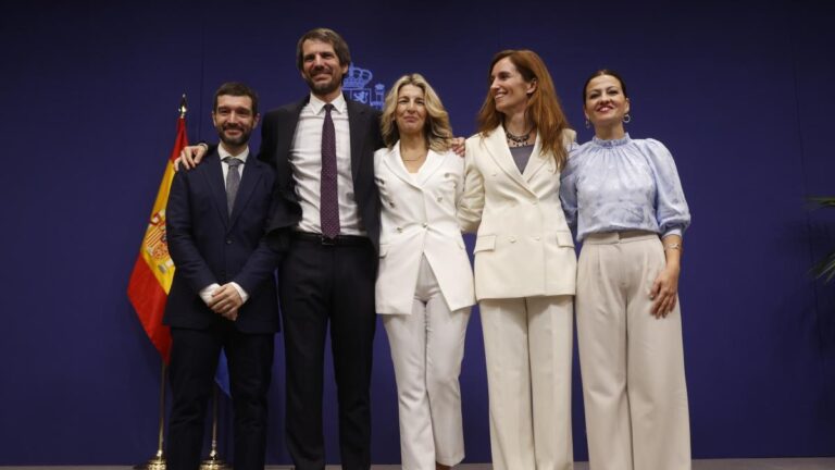 La crisis de Ceuta retrasa el urgente rearme de Sumar y le separa del PSOE