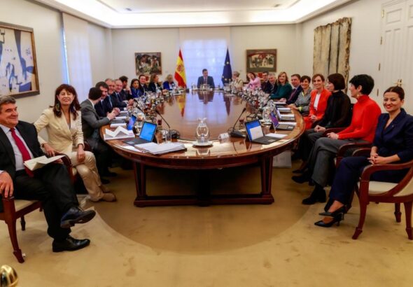 Un sondeo del PP retrata la desconfianza del votante del PSOE con Sánchez por Ceuta