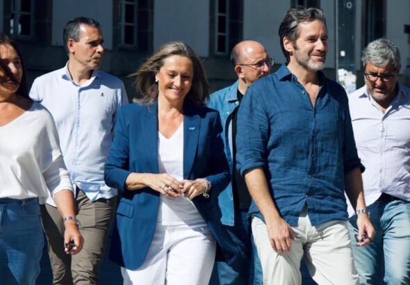 Feijóo y Abascal aprovechan la crisis de Ceuta para reforzar su relación