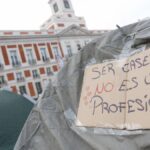 El Gobierno plantea prohibir la compra de vivienda a fondos y rebajas de IRPF a inquilinos, pero choca con el veto a los desahucios