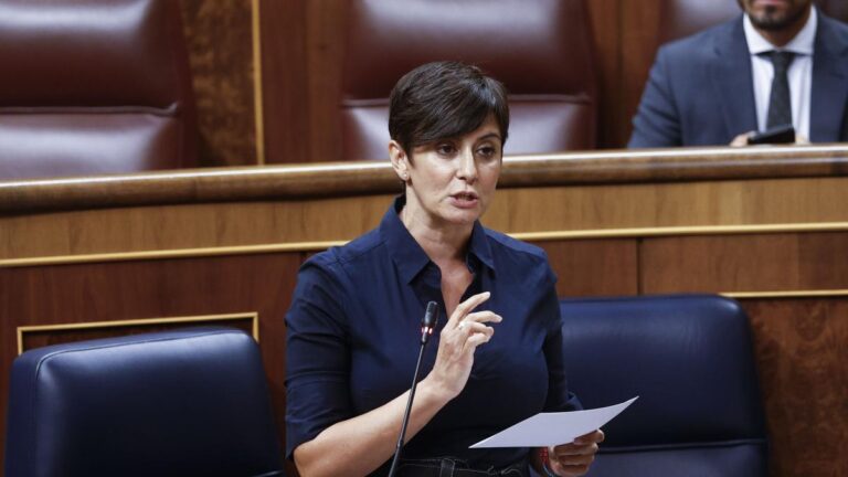 El Congreso examina hoy los nuevos decretos y protestas por la vivienda
