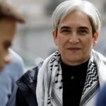 Colau, dispuesta a renunciar al liderazgo del Frente Amplio para pactar con Podemos