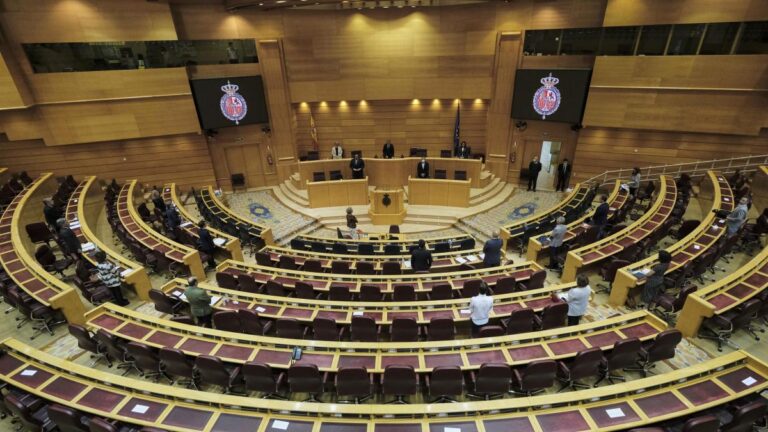 El PSOE busca alianzas para evitar otra mayoría absoluta del PP en el Senado