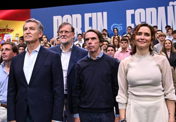 Feijóo arranca su precampaña de las elecciones del 29-N con una demostración de fortaleza en Madrid