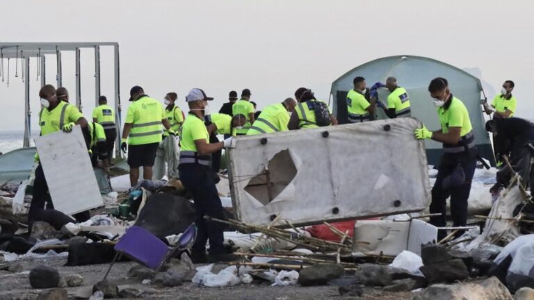 Ceuta vacía el último gran asentamiento de marroquíes a 48 horas de la llegada de los Reyes