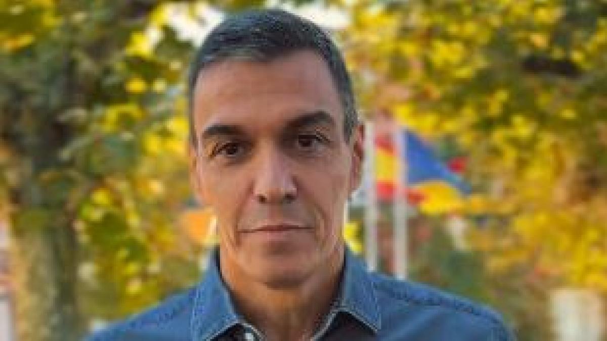 Pedro Sánchez reivindica una España plural el 12-O: “Llevamos nuestros derechos por bandera”