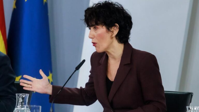 El Gobierno critica que PP y Vox hablen de “pucherazo” aprovechando el freno judicial a la 'ley de nietos'
