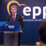 Feijóo exige desplegar ya a la Armada en Ceuta ante “varias invasiones” marroquíes en aguas españolas