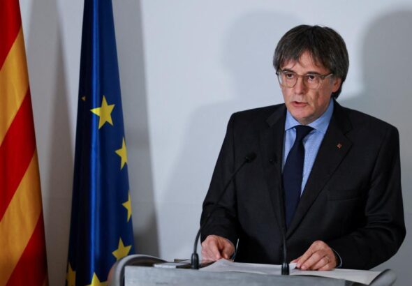 Llarena confirma su decisión de retirar provisionalmente la orden de detención de Puigdemont