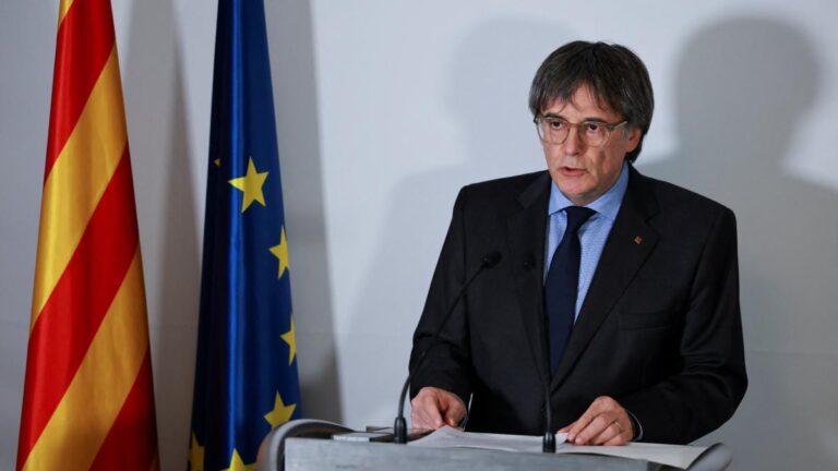 Llarena confirma su decisión de retirar provisionalmente la orden de detención de Puigdemont