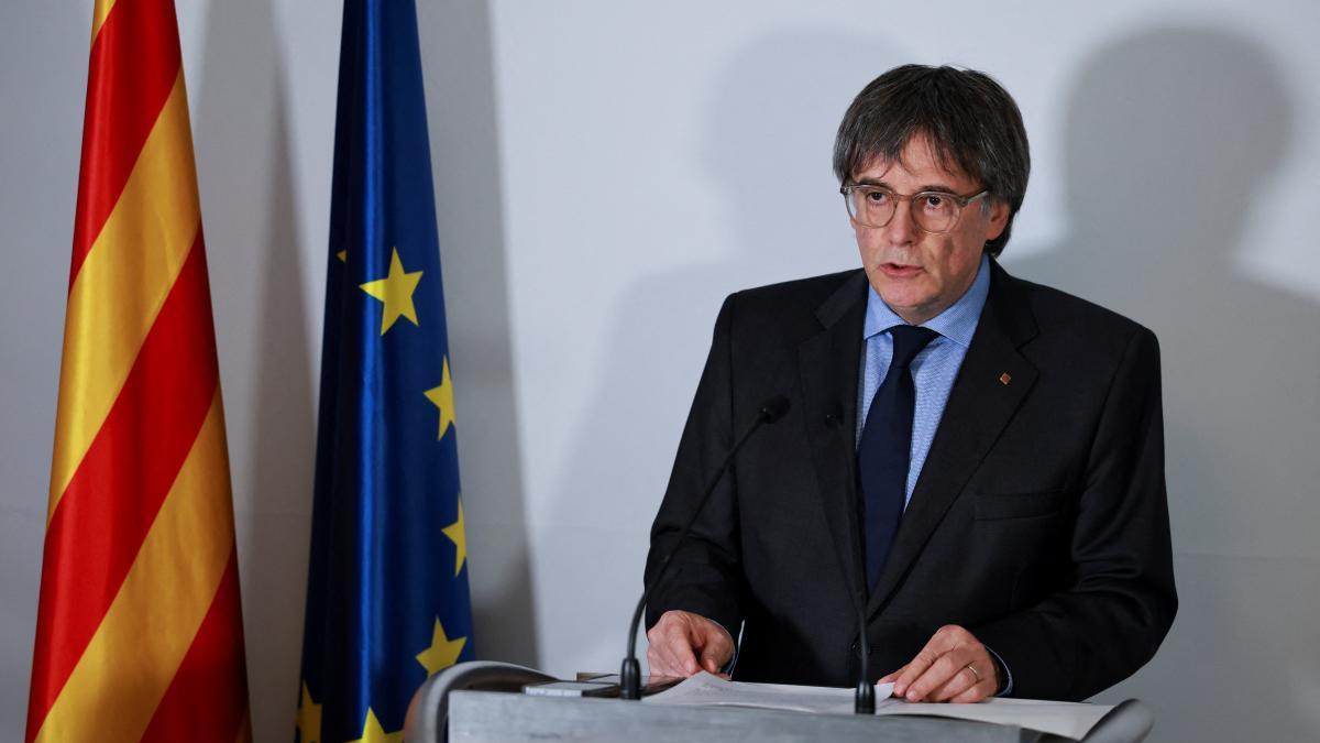 Llarena confirma su decisión de retirar provisionalmente la orden de detención de Puigdemont