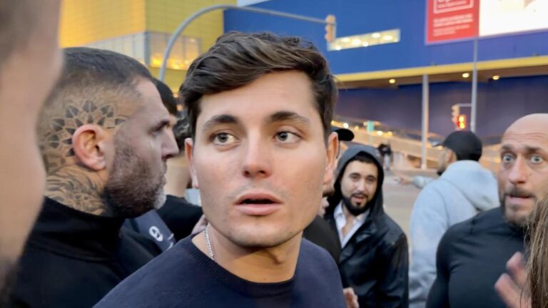 Vito Quiles huye de un centro comercial de Sabadell hostigado por antifascistas