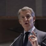 Feijóo se fija el objetivo de subir el salario medio y no únicamente el sueldo mínimo