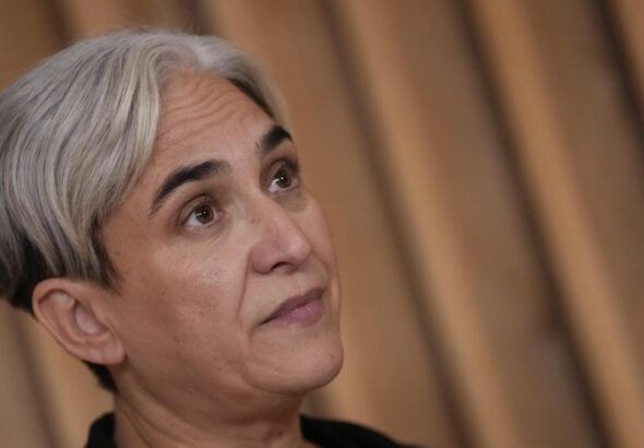 Colau plantea frenar la acumulación de vivienda gravando con un 10% a grandes propietarios
